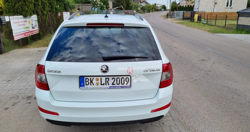 Skoda Octavia cena 31900 przebieg: 275000, rok produkcji 2015 z Zator małe 562